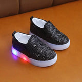 SparkleGlow – LED Lichtgevende Slip-On Sneakers voor Kinderen (1–6 jaar)