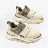 TinyWalk kindersneakers met klittenbandsluiting, lichte en flexibele zool – comfortabel en makkelijk aan- en uit te trekken voor actieve kinderen.