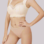 Lianne comfortabele en ondersteunende push-up BH voor dames – zachte, stevige stof, perfecte pasvorm en subtiele lift voor een flatterend effect.