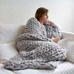CozyMajesty handgeweven knuffeldeken – zachte, warme en luxe deken voor kinderen en volwassenen, ideaal voor knusse momenten thuis.