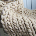 CozyMajesty handgeweven knuffeldeken – zachte, warme en luxe deken voor kinderen en volwassenen, ideaal voor knusse momenten thuis.
