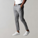 Leonardo chino broek voor heren – moderne, slim fit pasvorm van hoogwaardig katoen, perfect voor casual en zakelijke gelegenheden.