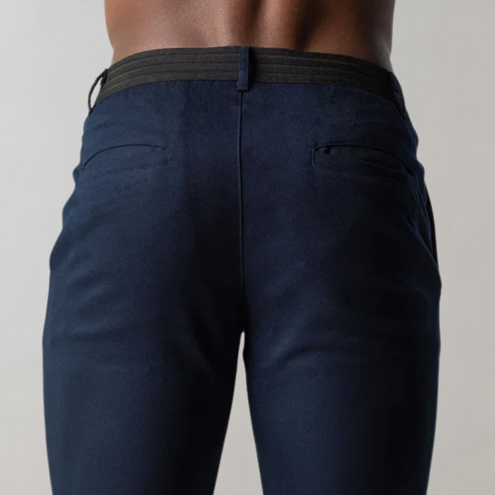 Leonardo chino broek voor heren – moderne, slim fit pasvorm van hoogwaardig katoen, perfect voor casual en zakelijke gelegenheden.