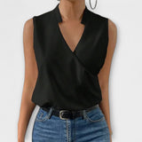 Dames blouse met overslag en V-hals