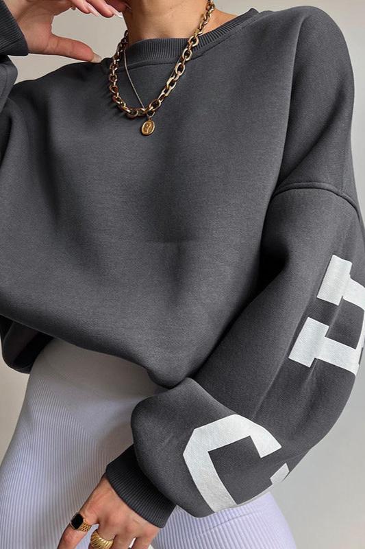 Oversized damestrui in moderne snit – comfortabel en trendy voor een casual look.