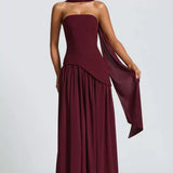 Elegante Strapless Maxi Jurk met Geplooide Rok en Split