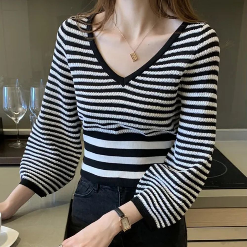 HAZELTON – Luchtig zomershirt voor dames met korte mouwen, ideaal voor warme dagen en een casual elegante uitstraling.