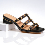 Dames Slippers met Studdetails en Lage Hak