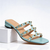 Dames Slippers met Studdetails en Lage Hak
