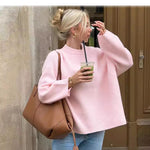 Oversized damestrui met verlaagde schoudernaden – stijlvol en comfortabel voor een relaxte outfit.