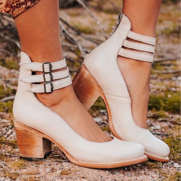 Rihane hak sandalen – elegante stijl en ultiem comfort van Volmena. Perfect voor elke gelegenheid, met een specifieke pasvorm en gespeelde uitstraling.