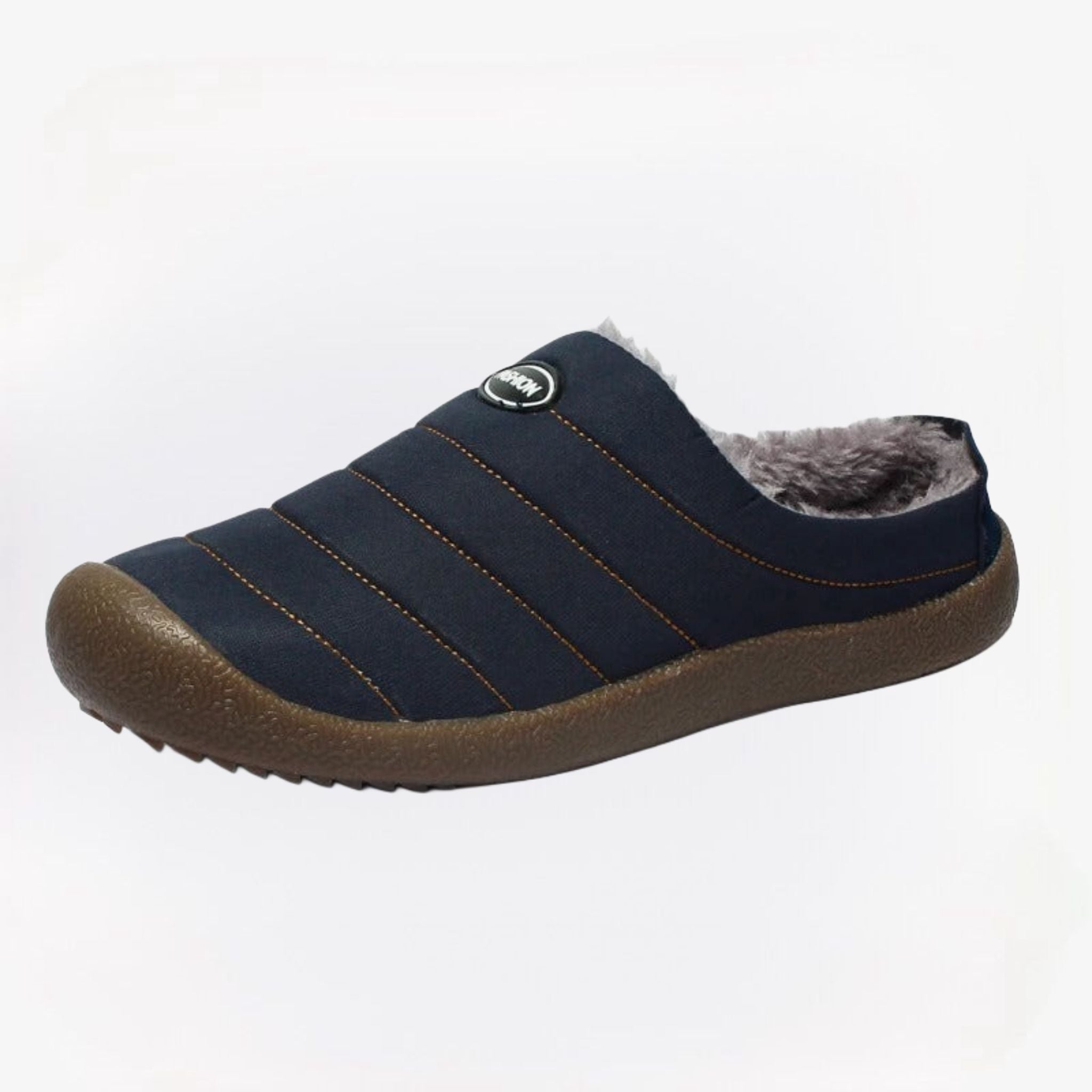 WarmStep herenpantoffels – gevoerde, zachte stof en comfortabele pasvorm voor warme voeten en ultiem draagcomfort.