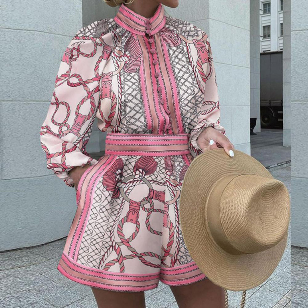 DARYA stijlvolle zomerse vrouwen romper van luchtige, zachte stof met comfortabele pasvorm en modern design voor warme dagen.