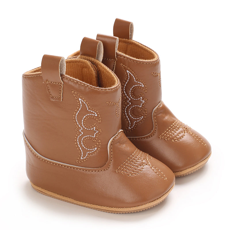 MiniKicks stoere meisjeslaarzen voor kleintjes – waterafstotend materiaal, comfortabele pasvorm en stevige antislipzool voor dagelijks avontuur.