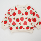 StrawberryCuddles kinder sweater met schattige aardbeienprint – zachte, warme en comfortabele trui voor dagelijks gebruik en speelse avonturen.
