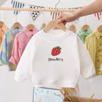 StrawberryCuddles kinder sweater met schattige aardbeienprint – zachte, warme en comfortabele trui voor dagelijks gebruik en speelse avonturen.
