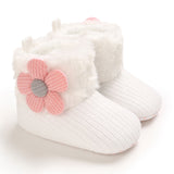 CozyGirls kleine anti-slip winterlaarzen voor meisjes – warme, comfortabele en veilige laarzen voor dagelijks gebruik tijdens koude dagen.