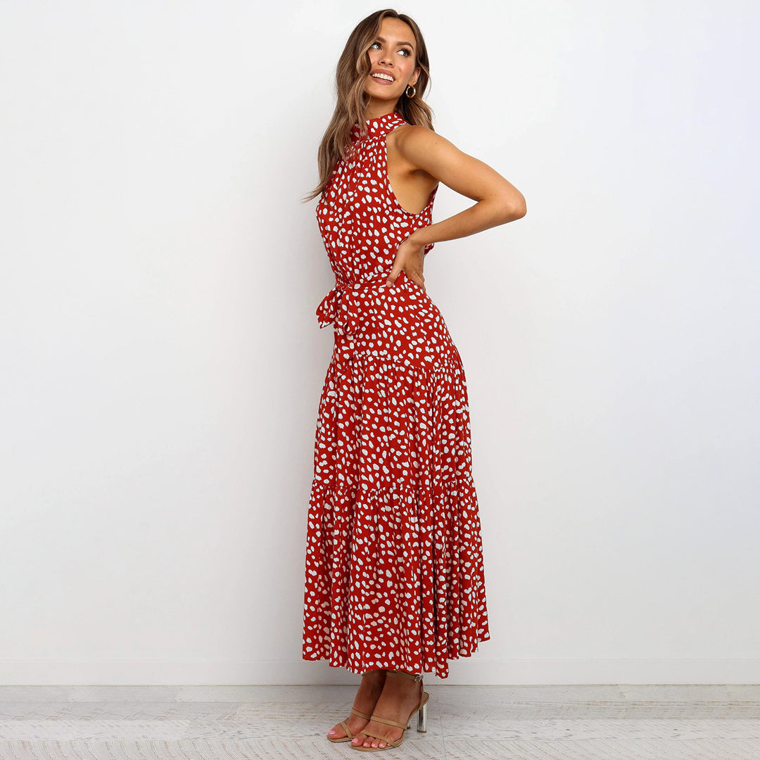 AIMEE elegante en stijlvolle lange zomerjurk van lichtgewicht, ademende stof met flatterende pasvorm en tijdloos design.