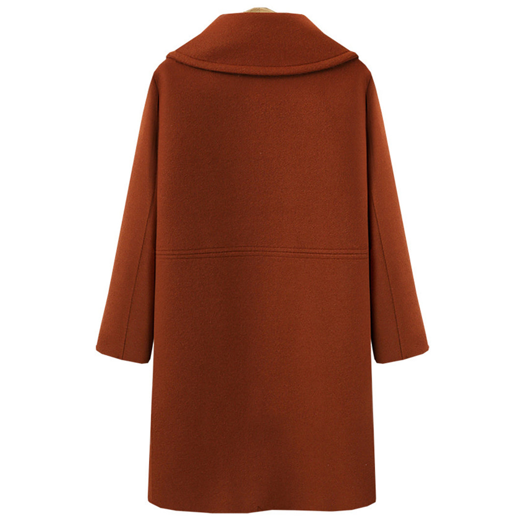 Lichte zomerjas voor vrouwen in een elegante snit, ideaal voor frisse zomerdagen en stijlvolle outfits.