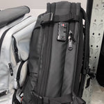 Voyager - Reisrugzak 60L – lichtgewicht en waterdichte rugzak met TSA-cijferslot, ruime inhoud en comfortabele pasvorm, ideaal voor reizen en avontuurlijke trips.