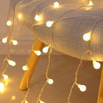 Festiva Xmass lampen – sfeervolle kerstverlichting met warm, gezellig licht, eenvoudig te installeren en perfect voor binnen- en buitengebruik.