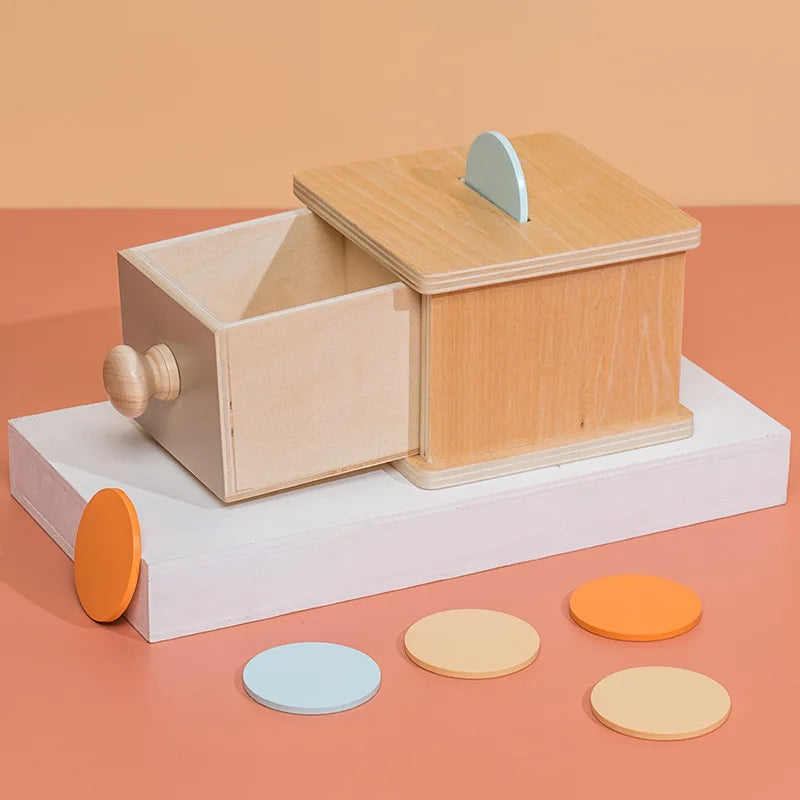 Montessori kleurenspel trommel – sensorisch speelgoed voor baby’s, kleurrijk en duurzaam materiaal, stimuleert zintuigen en motorische ontwikkeling.