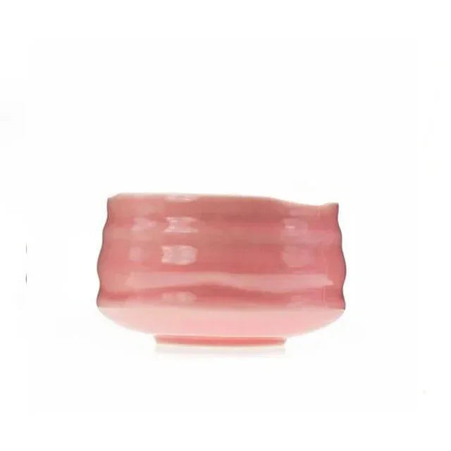 Japanse Matcha Set – Glanzende Roze Keramieken Kom met Bamboe Chasen, Matchalepel & Fijne Zeef – Perfect voor Ceremoniële Matcha Bereiding en Luxe Thee-ervaring.