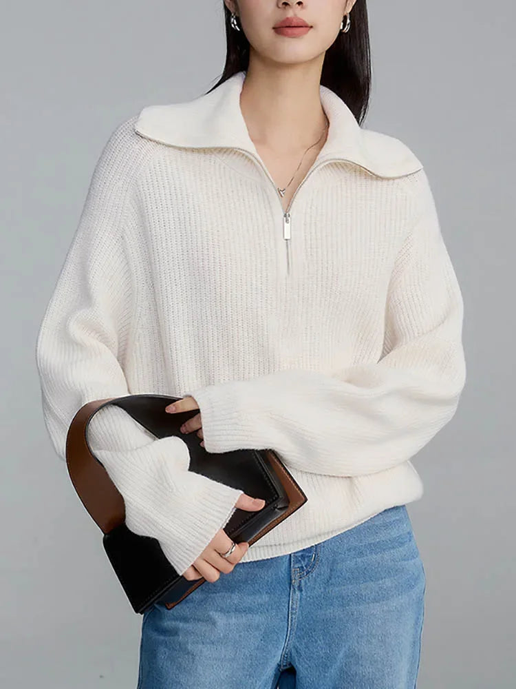 Lucia gebreide damestrui – warme en zachte trui met comfortabele pasvorm, ideaal voor casual winterlooks en stijlvolle laagjes.