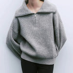 Lucia gebreide damestrui – warme en zachte trui met comfortabele pasvorm, ideaal voor casual winterlooks en stijlvolle laagjes.