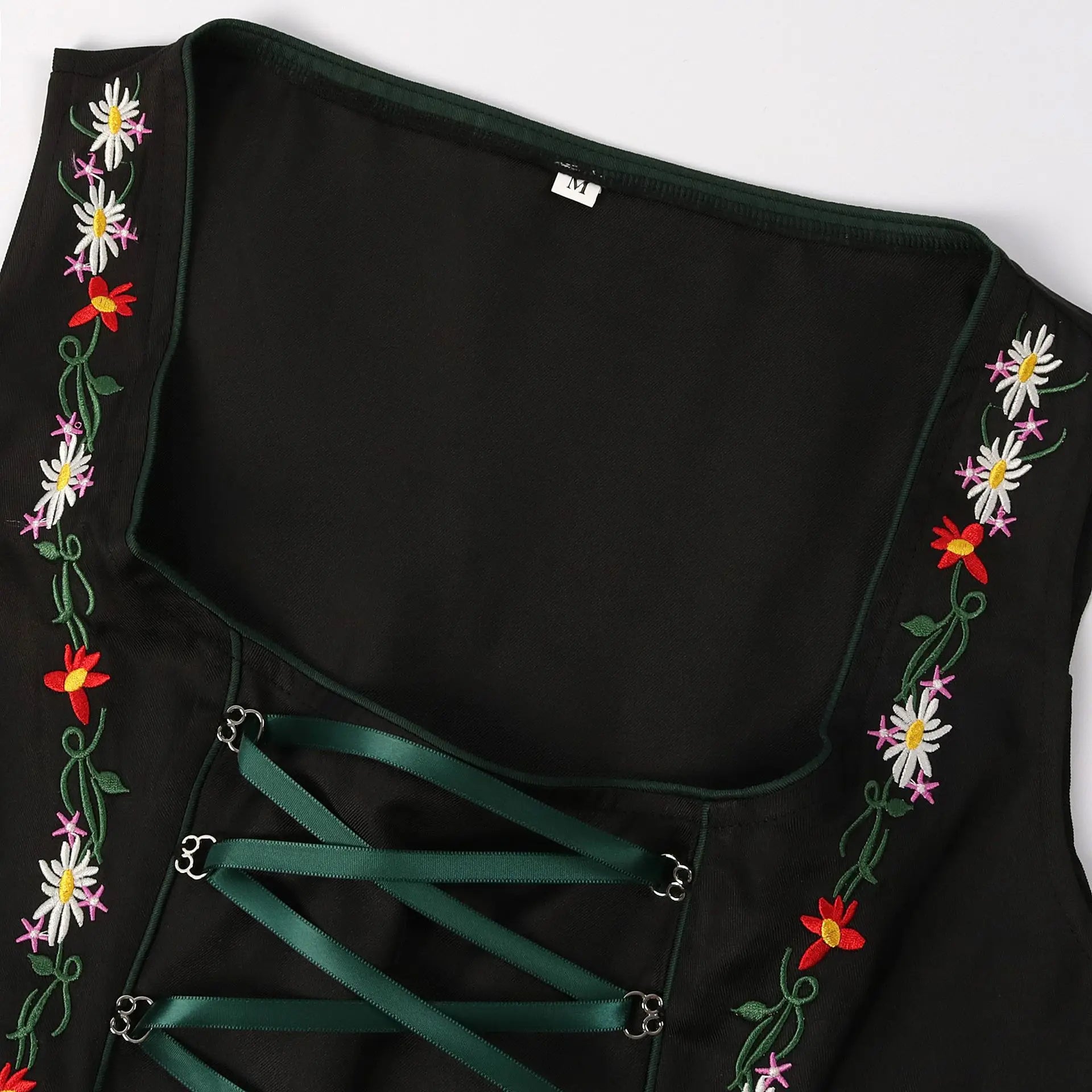 Traditionele groene en zwarte Oktoberfest dirndl voor dames – klassieke Beierse jurk met elegante pasvorm en hoogwaardige stof, perfect voor bierfeesten, verkleedpartijen en thema-evenementen.