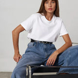 Tijdloos dames T-shirt met een klassieke pasvorm, geschikt voor elke gelegenheid.