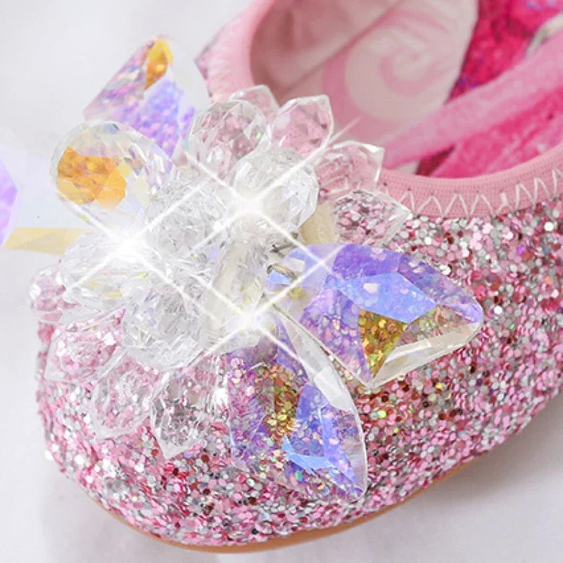 SparklePrincess glinsterende meisjesschoenen met zilveren roos en kristalaccenten – elegante en comfortabele schoenen voor feestelijke gelegenheden en speciale momenten.