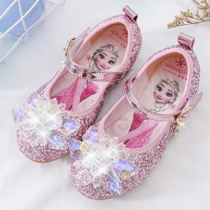 SparklePrincess glinsterende meisjesschoenen met zilveren roos en kristalaccenten – elegante en comfortabele schoenen voor feestelijke gelegenheden en speciale momenten.