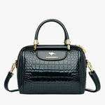 Elara schoudertas – luxe en stijlvolle damestas van hoogwaardig materiaal, elegante afwerking en praktisch formaat voor dagelijks gebruik.