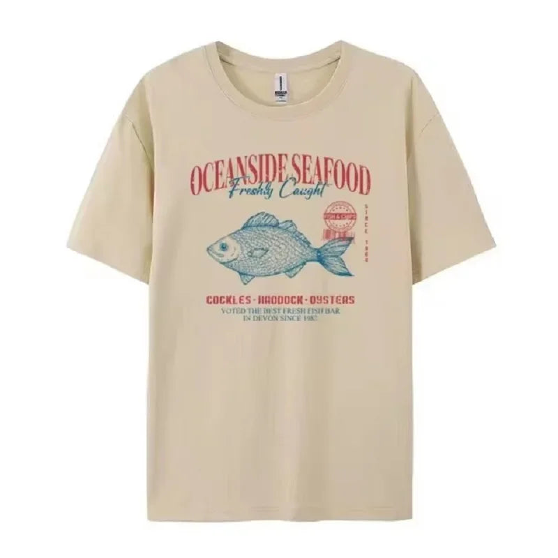 Zomer streetstyle T-shirt voor dames van ademende katoen met comfortabele pasvorm en trendy, casual design.