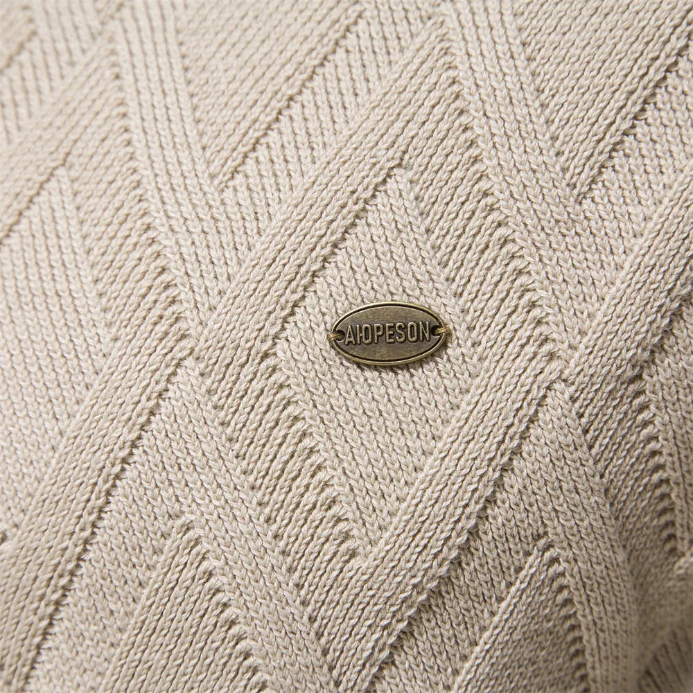 Heren trui met ruitdesign – klassiek en stijlvol voor een tijdloze look. Perfect voor een elegante, comfortabele uitstraling in elk seizoen.
