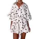 Korte mouw geborduurde blouse set met ceintuur van lichte, ademende stof met elegante pasvorm en verfijnde details.