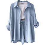 Zomerse dames 2-delige set – lange blouse en hoge taille shorts, een frisse en luchtige outfit voor warmere dagen. Ideaal voor casual zomerlooks of ontspannen buitenactiviteiten.