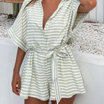 Korte mouw geborduurde blouse set met ceintuur van lichte, ademende stof met elegante pasvorm en verfijnde details.