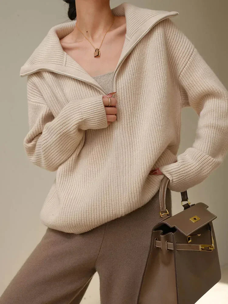 Lucia gebreide damestrui – warme en zachte trui met comfortabele pasvorm, ideaal voor casual winterlooks en stijlvolle laagjes.