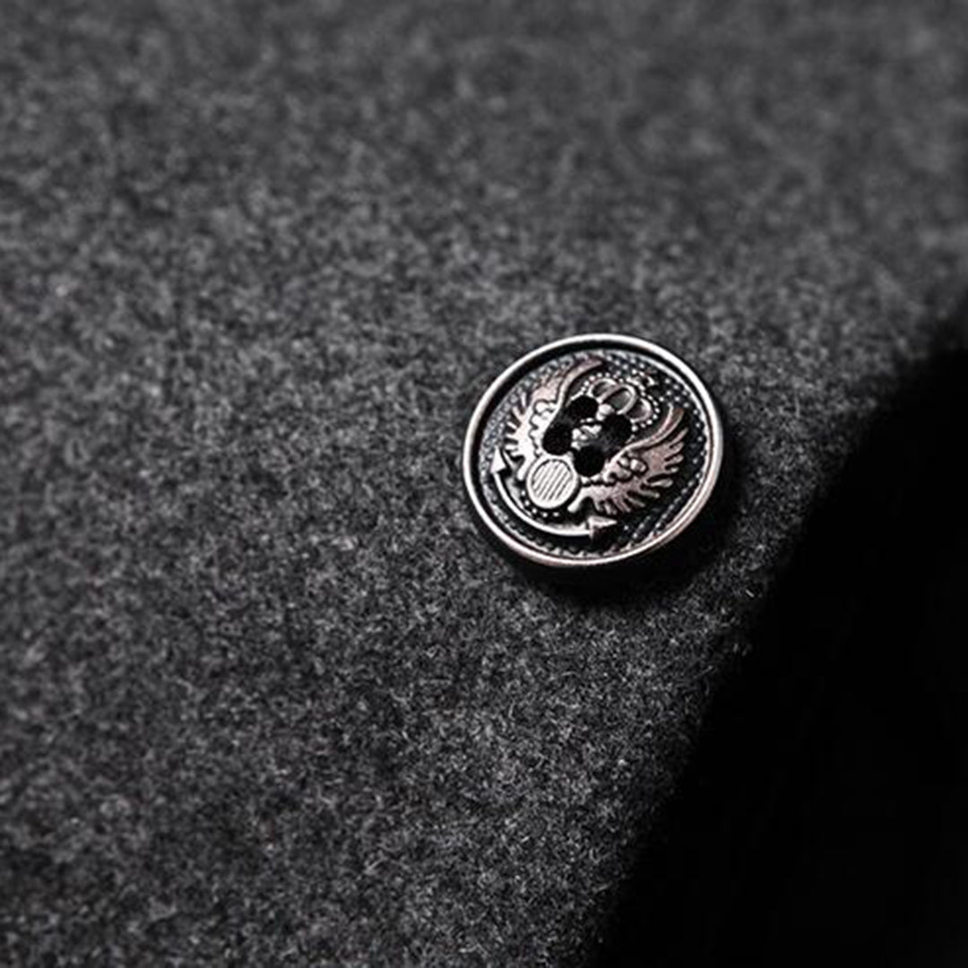 Christian – Stijlvolle Overjas Regular Fit voor Heren – Elegante en tijdloze overjas in regular fit, perfect voor elke gelegenheid. Gemaakt van hoogwaardige stoffen voor een klassieke uitstraling en optimaal comfort tijdens koudere dagen. Ideaal voor zowel casual als formele looks.