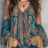 Dames Bohemian Blouse met Paisleyprint en V-hals