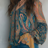 Dames Bohemian Blouse met Paisleyprint en V-hals
