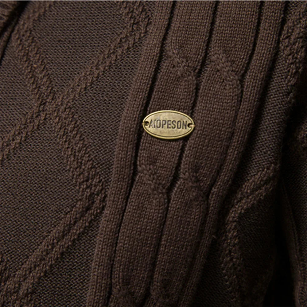 Heren cardigan – stijlvol en tijdloos met knoopsluiting. Perfect voor een klassieke, comfortabele look in elke garderobe.