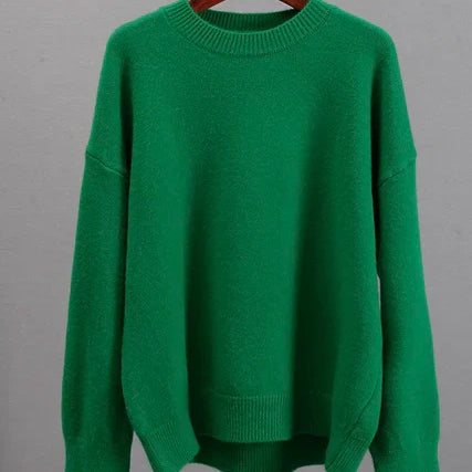 Basic damestrui van kasjmier in een effen kleur, met een tijdloos ontwerp en comfortabele pasvorm – perfect voor een elegante en warme look.
