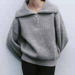 Lucia gebreide damestrui – warme en zachte trui met comfortabele pasvorm, ideaal voor casual winterlooks en stijlvolle laagjes.