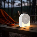 GlowTime digitale wekker met Bluetooth en nachtlampje – modern design, draadloze verbinding en zachte verlichting voor een rustgevende sfeer.