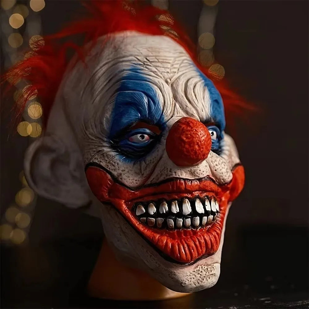 Halloween clown masker – eng en kleurrijk volledig gezichtsmasker van lichtgewicht materiaal, ideaal voor Halloween, cosplay en verkleedfeesten.