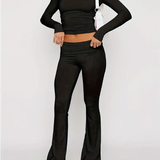Chaveli comfortabele 2-delige flare set voor dames – Modieuze outfit met flairbroek en top. Ideaal voor dagelijks gebruik, loungewear of casual chic gelegenheden. Zachte stof, hoge taille en moderne pasvorm voor ultiem comfort en stijl.