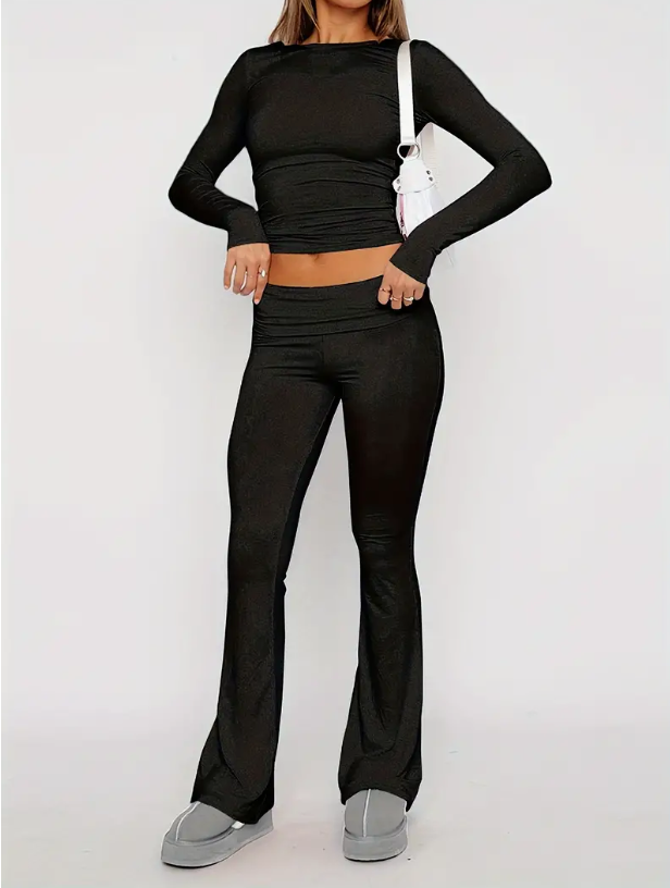 Chaveli comfortabele 2-delige flare set voor dames – Modieuze outfit met flairbroek en top. Ideaal voor dagelijks gebruik, loungewear of casual chic gelegenheden. Zachte stof, hoge taille en moderne pasvorm voor ultiem comfort en stijl.
